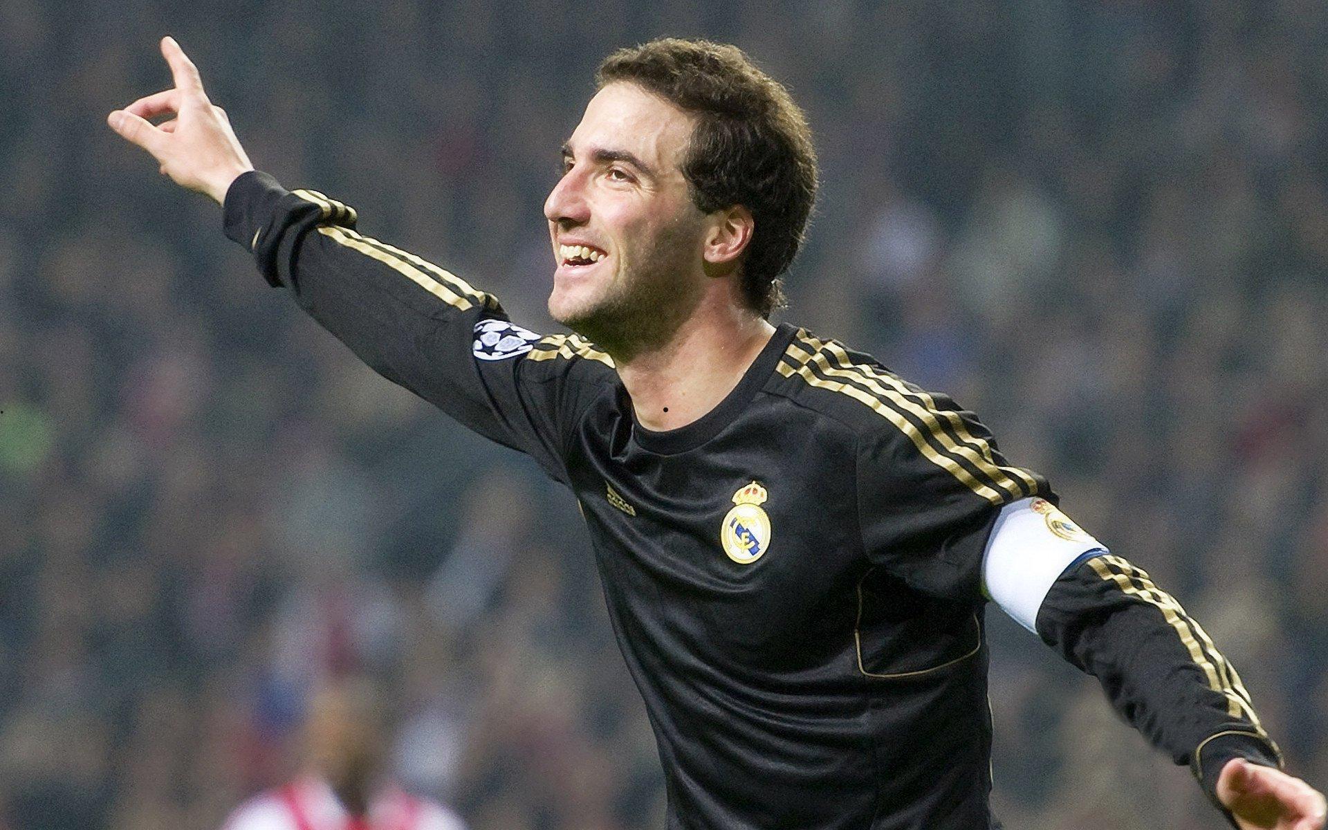 李楠重申战术核心，周琦获绝对信任 郭艾伦需提升防守纪律性